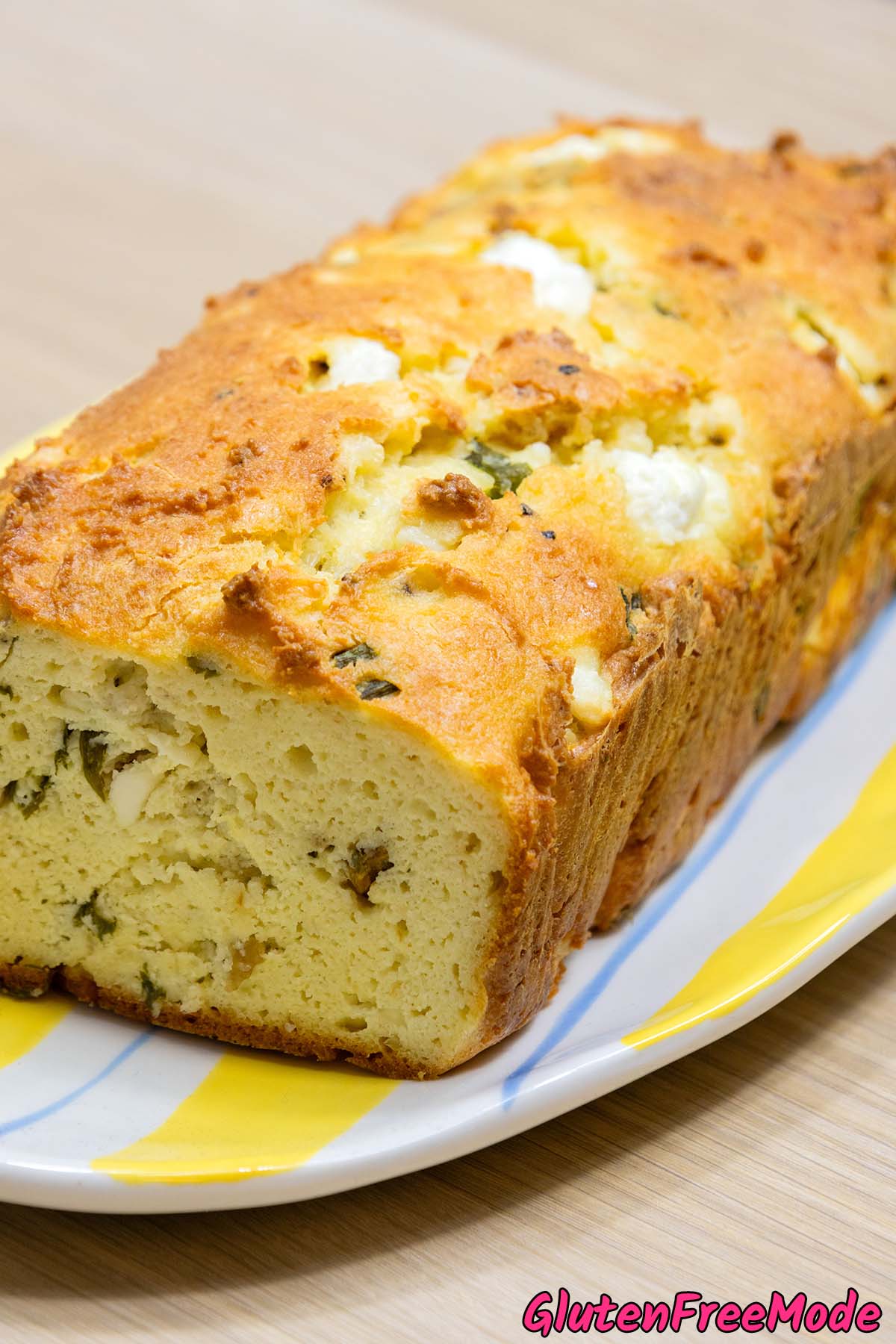 Gluten Free Bacon Feta Bread