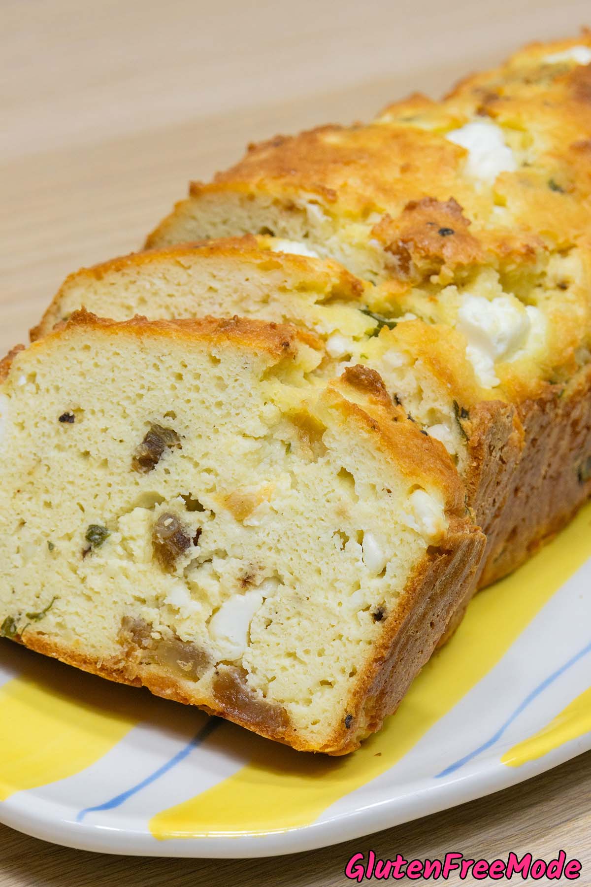 Gluten Free Bacon Feta Bread 