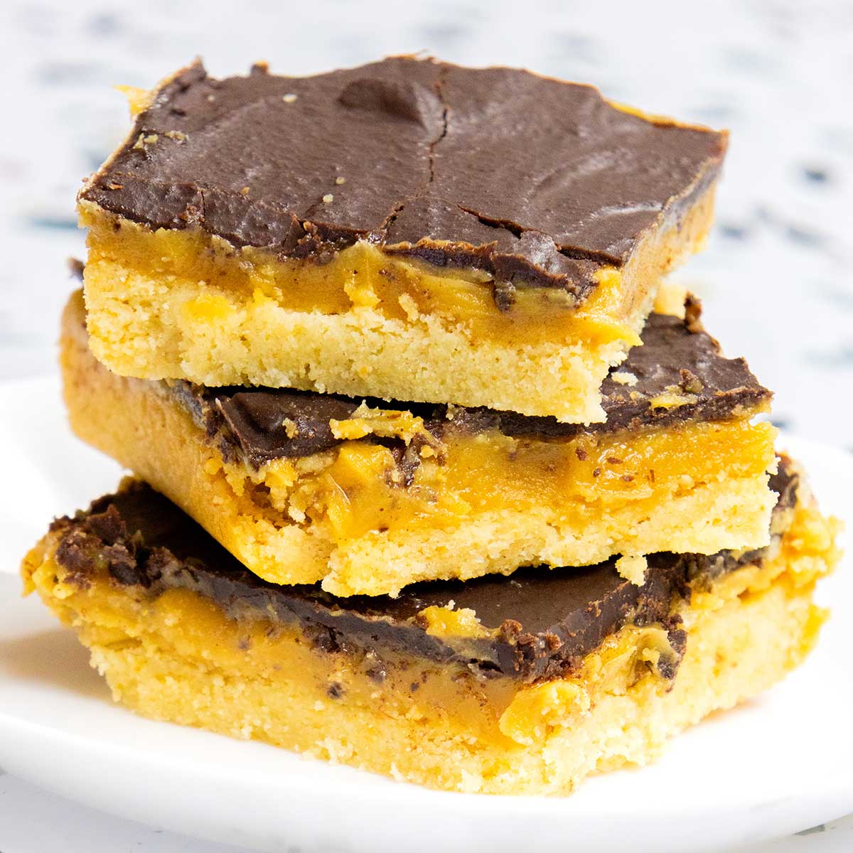 Gluten Free Peanut Butter Caramel Bars