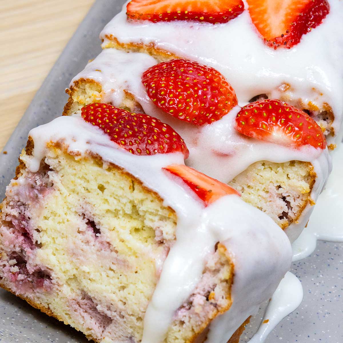 Gluten Free Strawberry & Lemon Cake