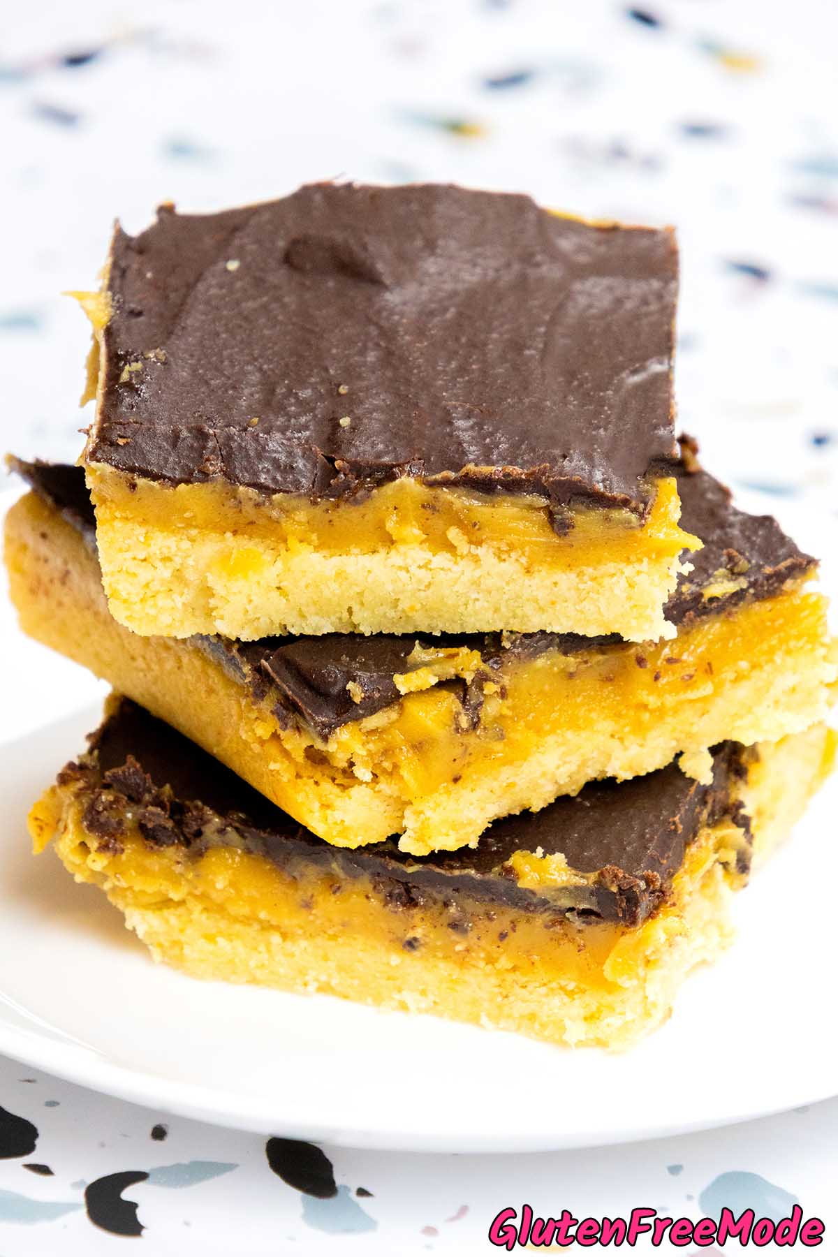 Low Carb Gluten Free Peanut Butter Caramel Bars