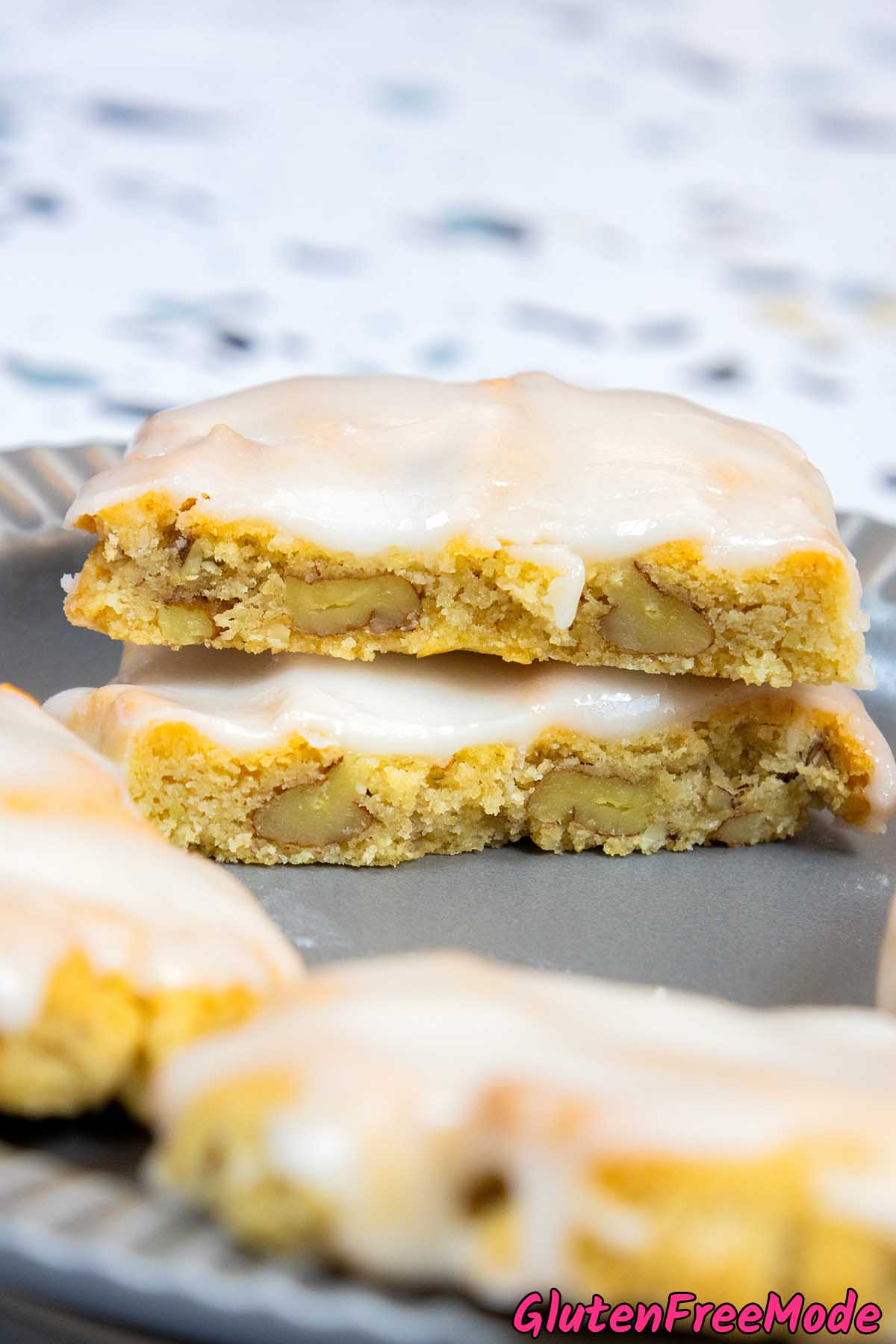 Pecan Cookies With Vanilla