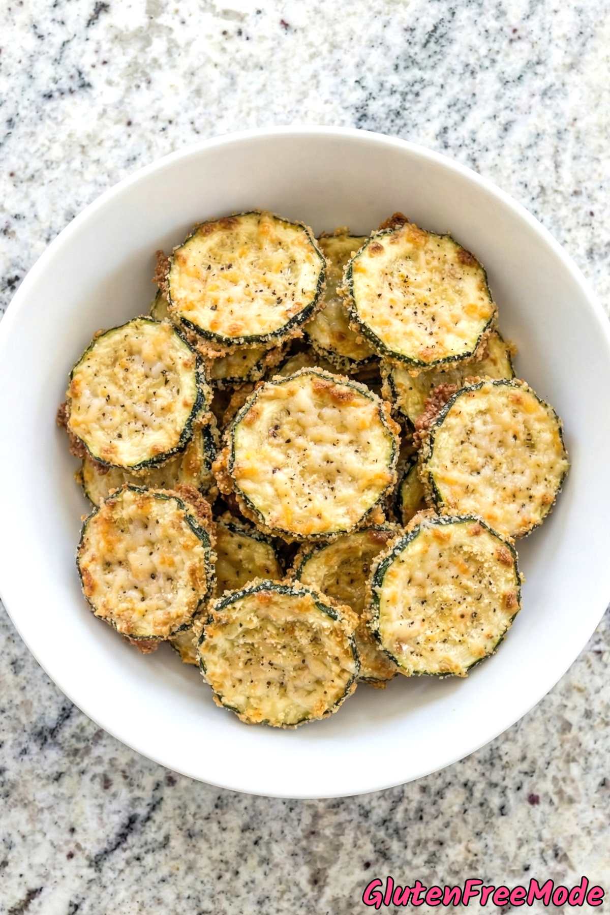 Simple gluten free baked zucchini crisps