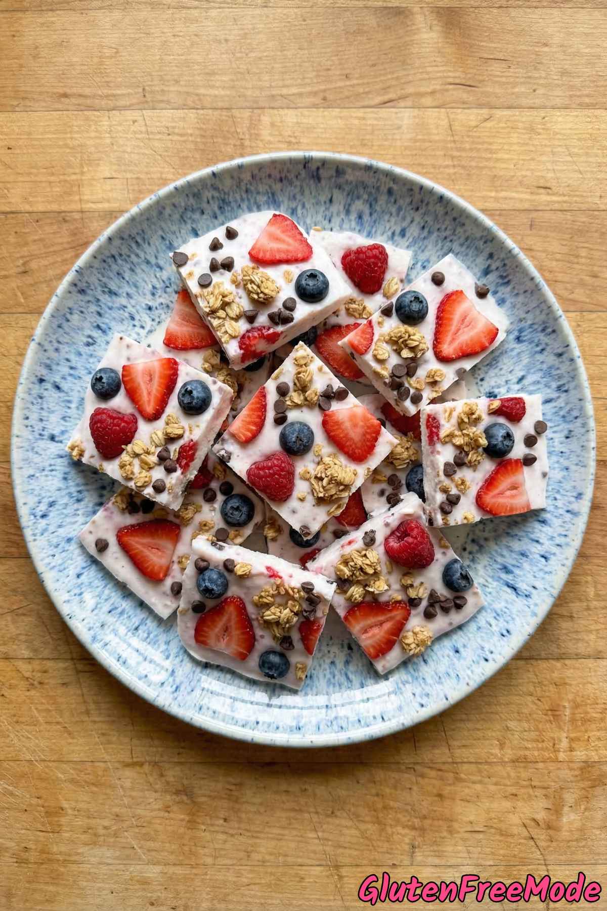 Vibrant gluten free berry yogurt bark squares