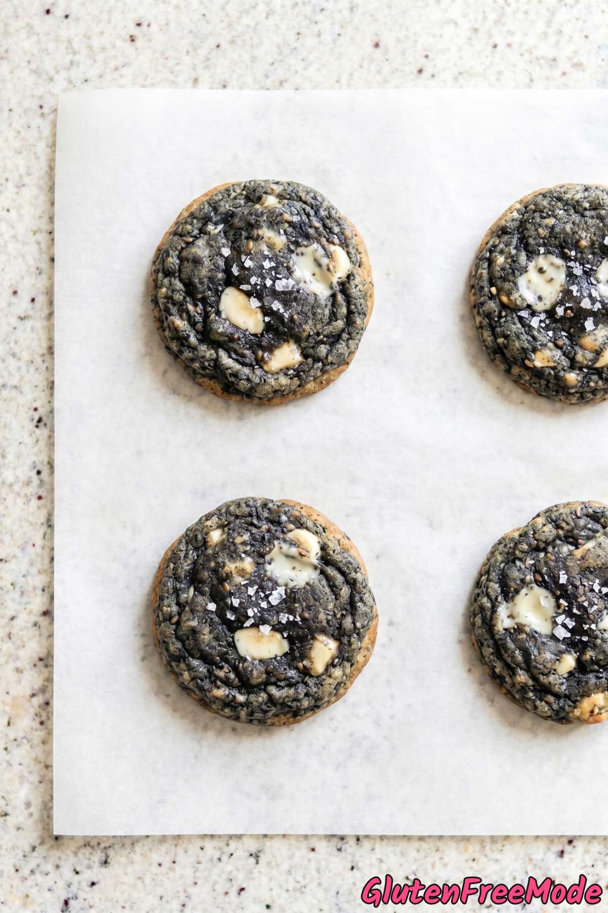Stunning gluten free sesame cookies