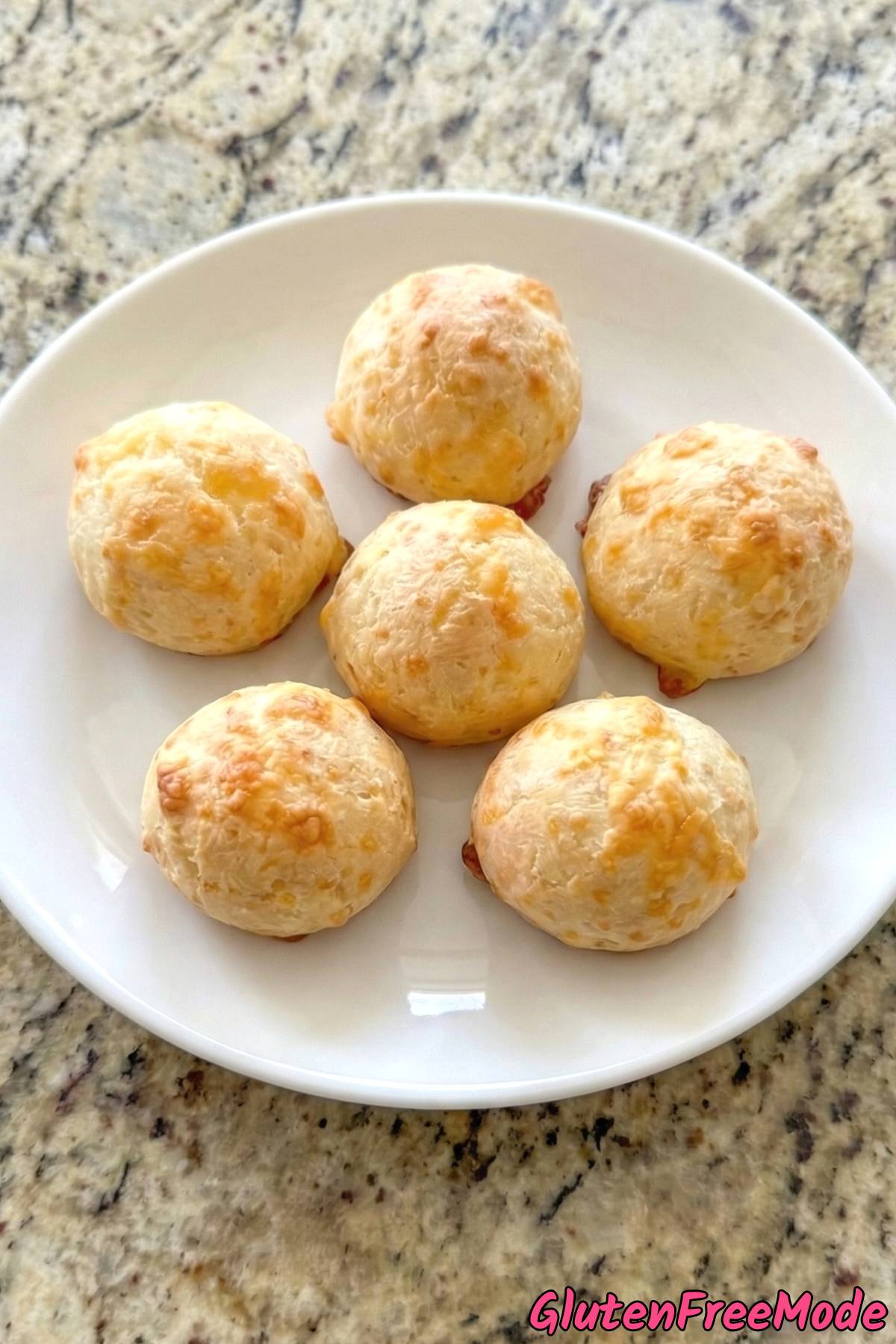 Crispy gluten free Brazilian cheese bread