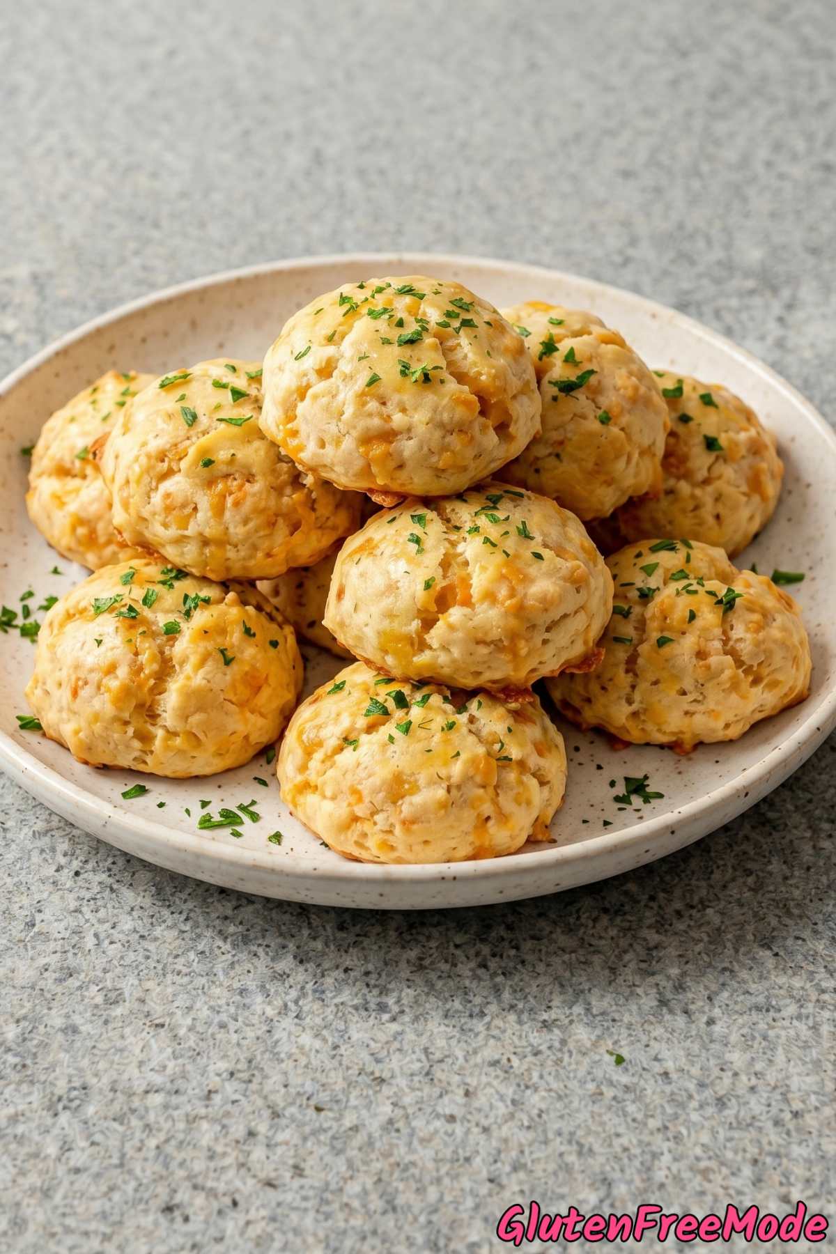 Buttery gluten free cheddar bay biscuit bites