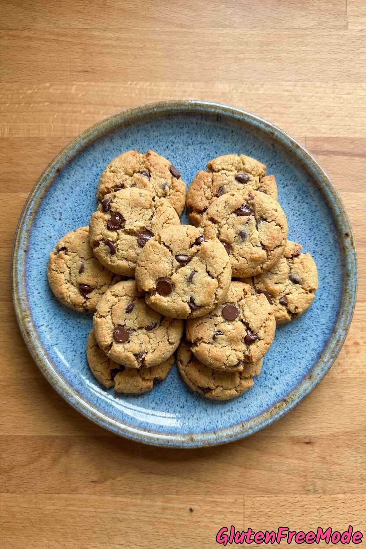 Homemade gluten free chocolate chip cookies