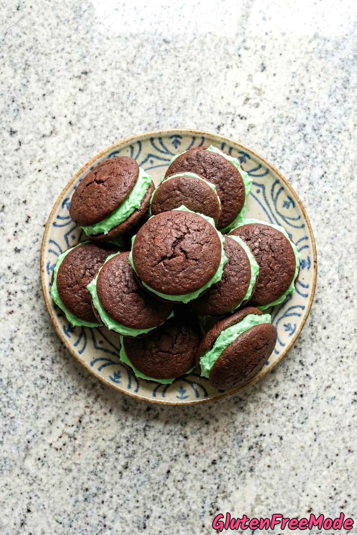 Luscious gluten free chocolate mint whoopies