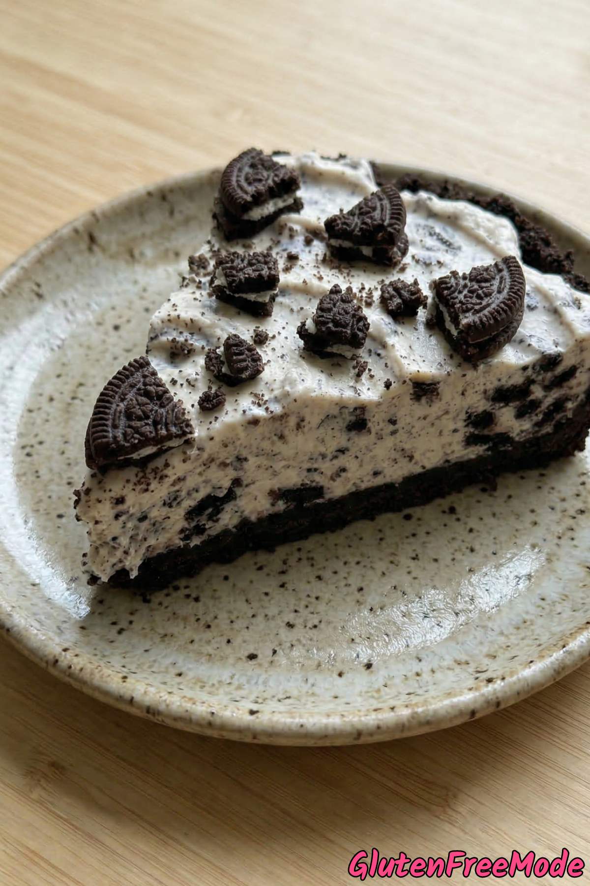 Heavenly gluten free cookies & cream pie
