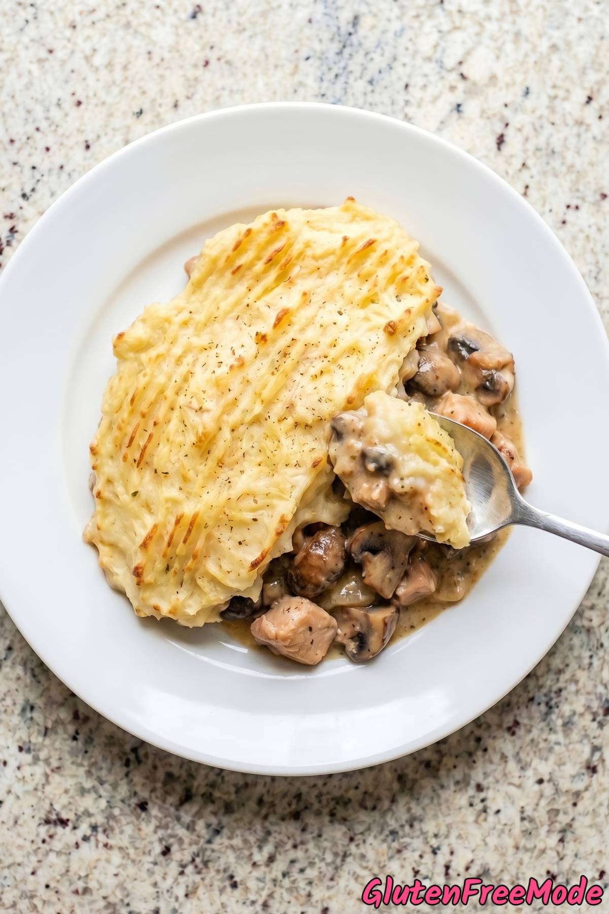 Tender chicken & mushroom pie gluten free