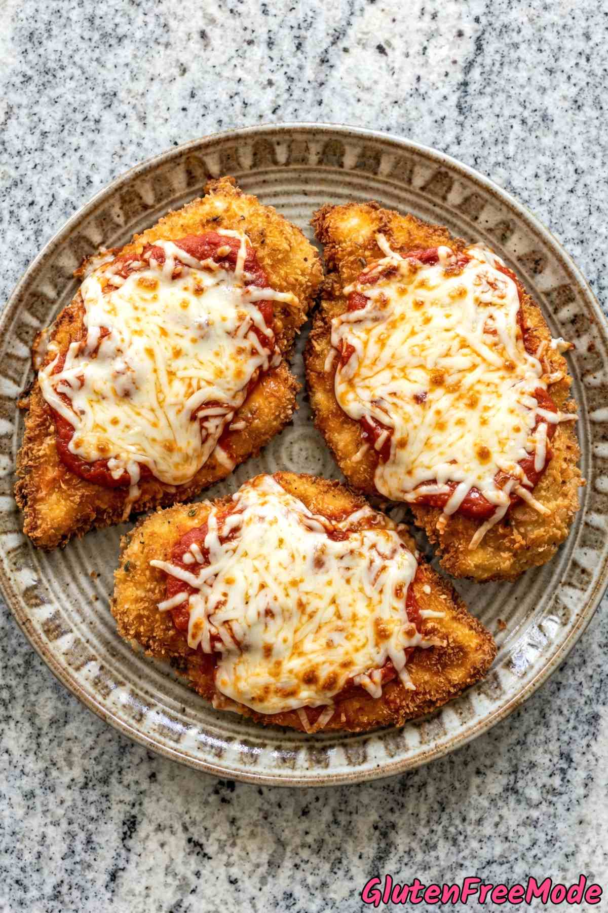 Classic gluten free crispy chicken parmesan