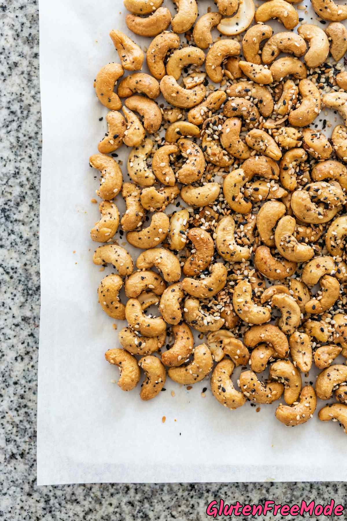 Seasoned gluten free everything bagel cashews