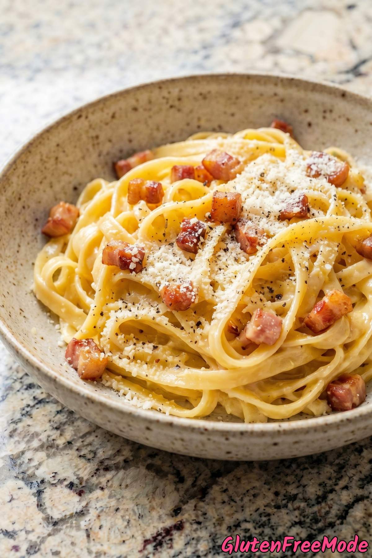 Velvety gluten free fettuccine carbonara