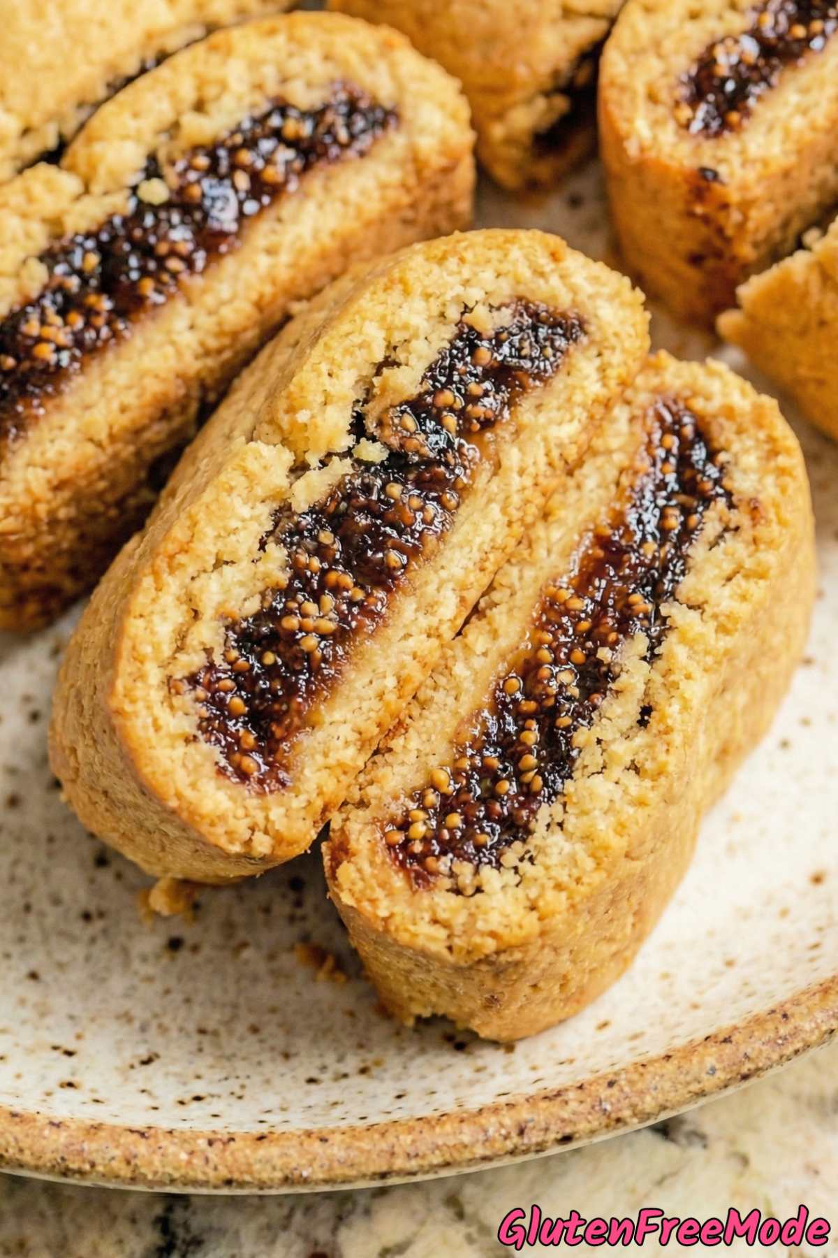 Golden gluten free fig newton bars sliced