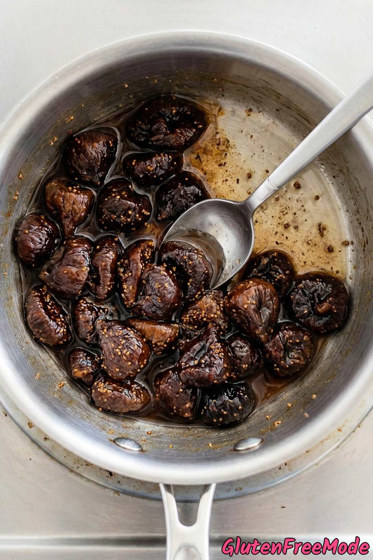 Gluten Free Fig Newton Bars Step 1