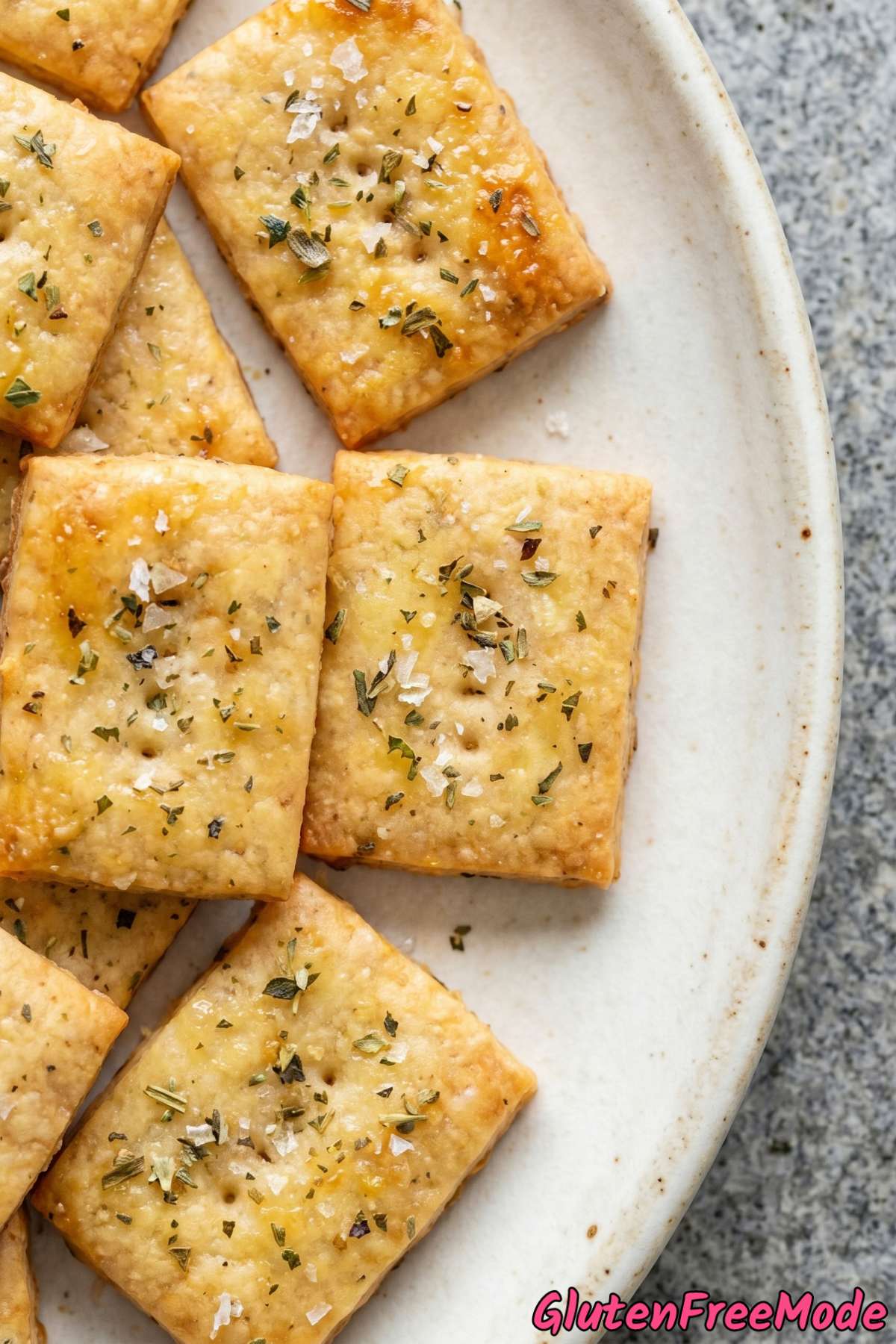 golden garlic butter herb crackers