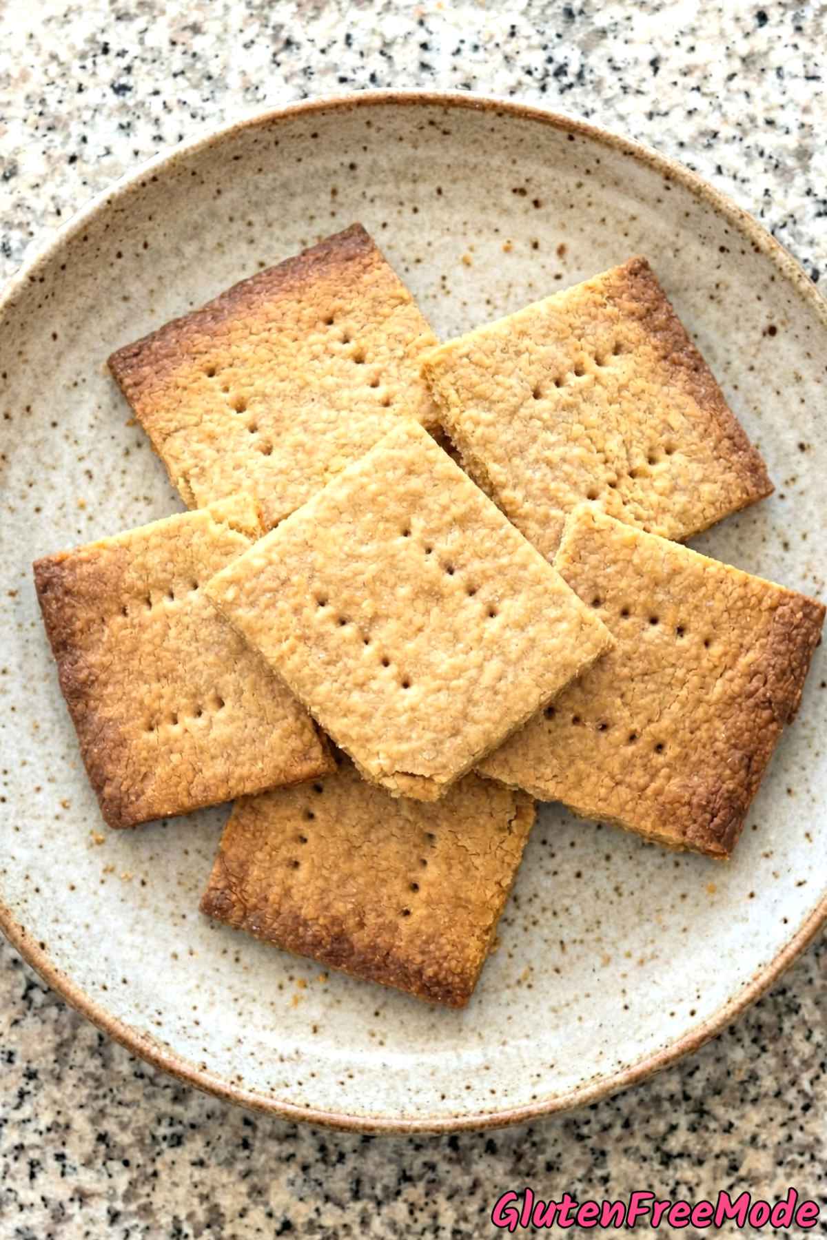 Crunchy gluten free honey graham crackers
