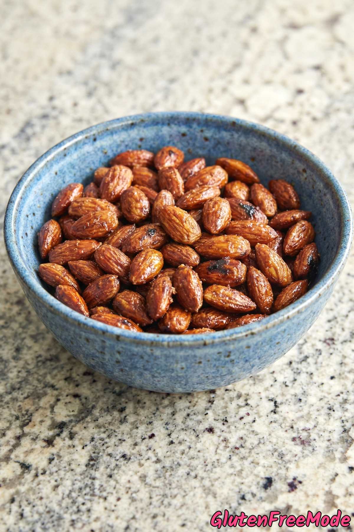 Addictive gluten free honey sriracha almonds