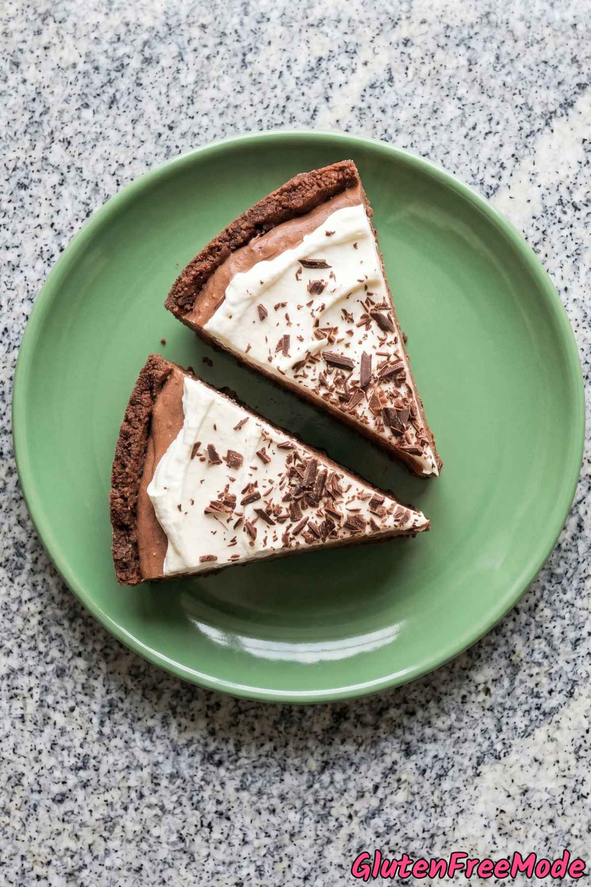 Rich gluten free no bake chocolate cake