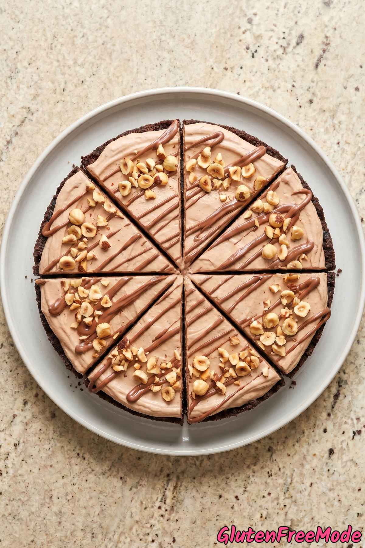 Creamy gluten free no bake Nutella cake