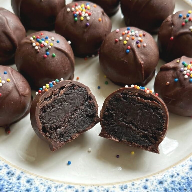 Gluten Free No-Bake Oreo Truffles